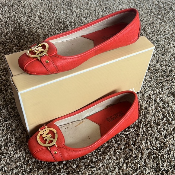 Michael Kors Fulton Mocs - Picture 3 of 5